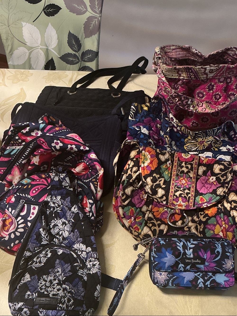 Resellers bundle Vera Bradley Multicolor Floral Quilted Shoulder Bag 8 total bag